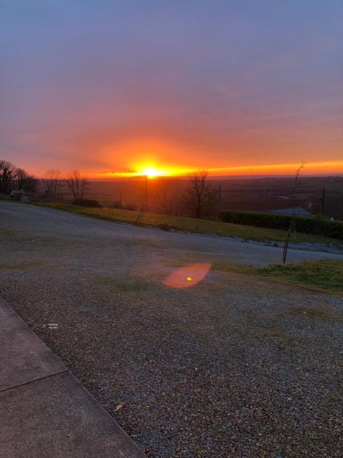 The Collins,Our View From The Top Listowel ภายนอก รูปภาพ